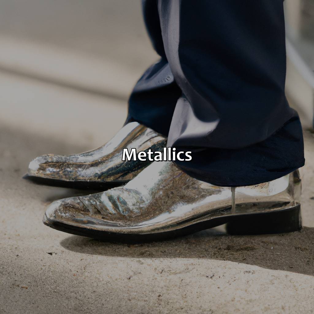 Metallics  - What Color Goes With Grey Pants, 
